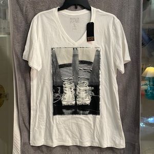 Converse All Star T -Shirt V- Neck Size L